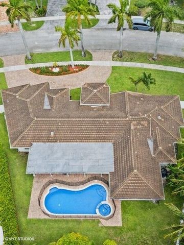 746 SW 2nd Street, Boca Raton, FL 33486