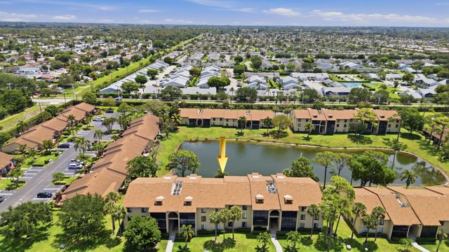 627 Sea Pine Way D1, Greenacres, FL 33415