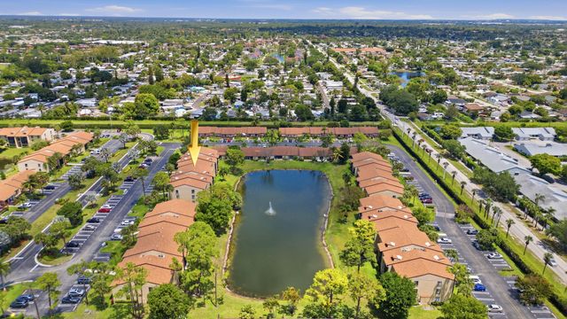 627 Sea Pine Way D1, Greenacres, FL 33415