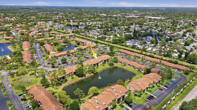 627 Sea Pine Way D1, Greenacres, FL 33415