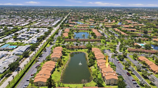 627 Sea Pine Way D1, Greenacres, FL 33415