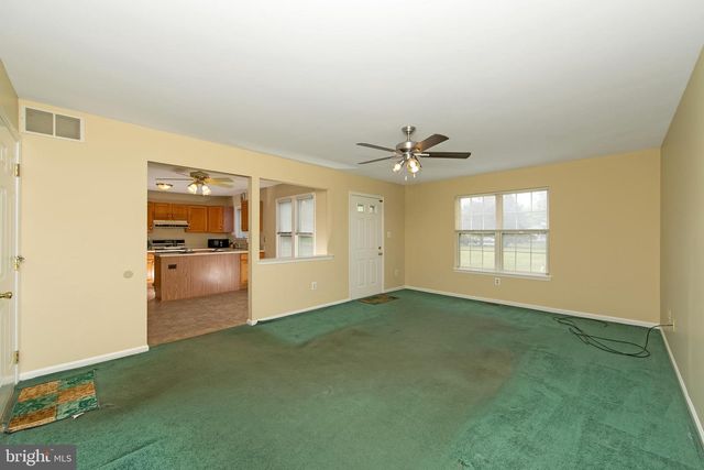 329 GREEN ST, Beverly, NJ 08010
