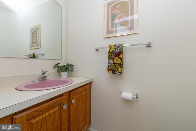 329 GREEN ST, Beverly, NJ 08010