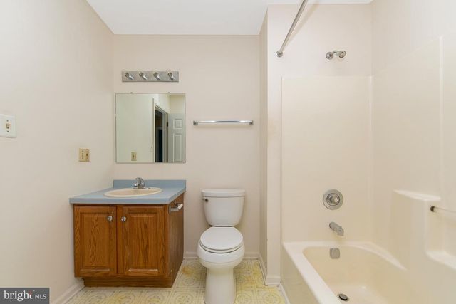 329 GREEN ST, Beverly, NJ 08010