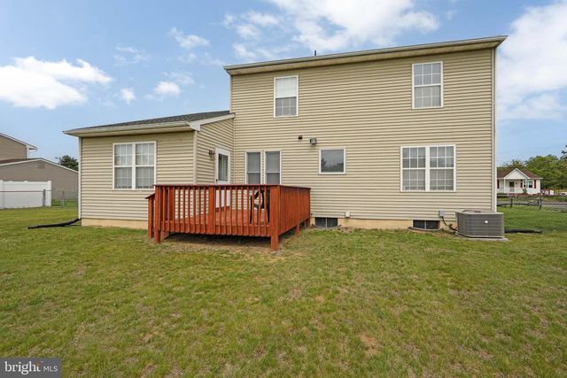 329 GREEN ST, Beverly, NJ 08010