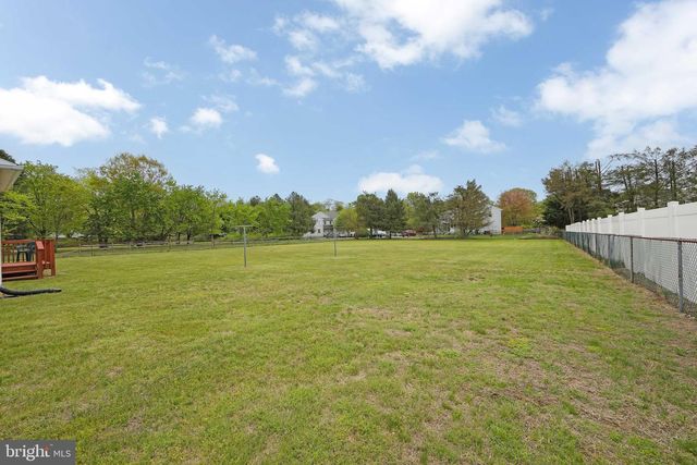 329 GREEN ST, Beverly, NJ 08010