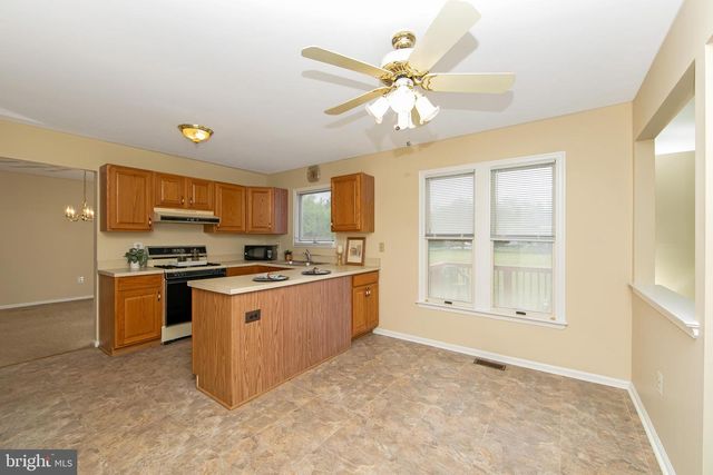 329 GREEN ST, Beverly, NJ 08010