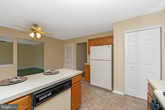 329 GREEN ST, Beverly, NJ 08010