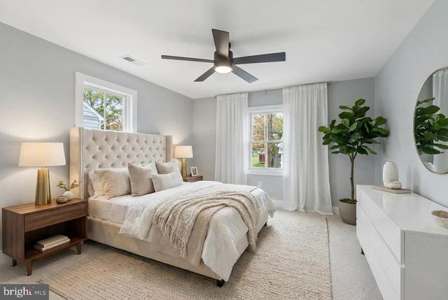 109 S COLLEGE AVE, Chestertown, MD 21620