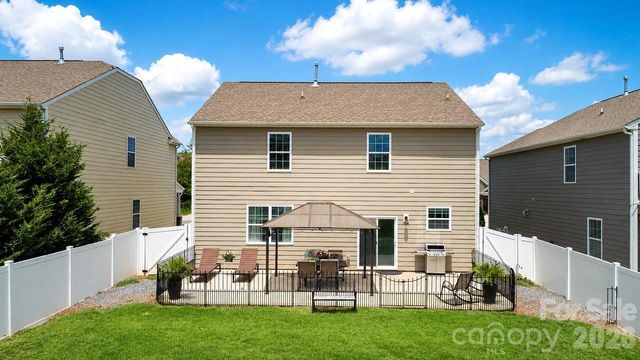 179 Atwater Landing Drive, Mooresville, NC 28117