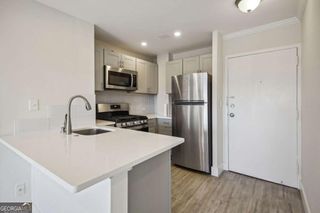 2285 Peachtree Road NE, Atlanta, GA 30309