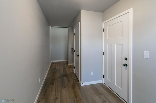 1113 60th Avenue W, West Fargo, ND 58078