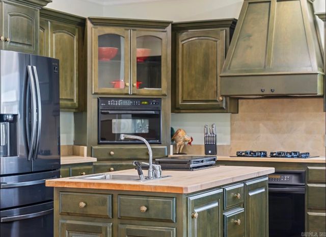 293 Tanglewood, Hot Springs, AR 71913