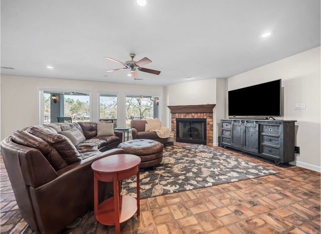 293 Tanglewood, Hot Springs, AR 71913