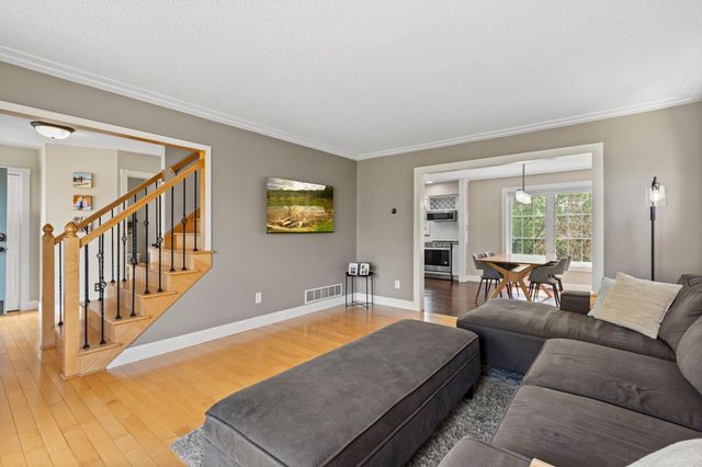 508 Severn Way, Eagan, MN 55123