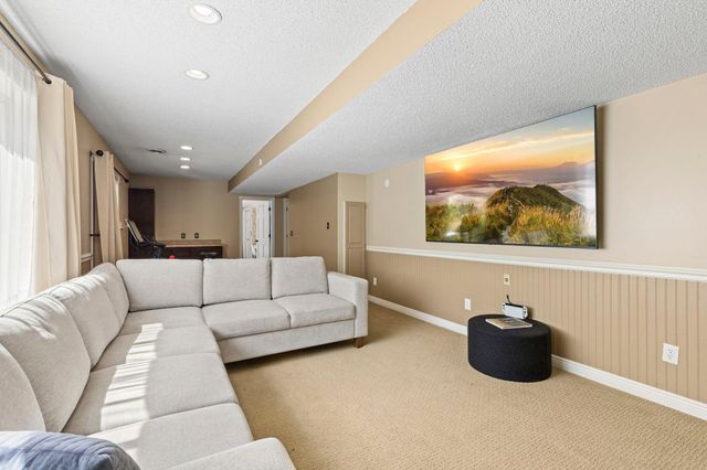 508 Severn Way, Eagan, MN 55123
