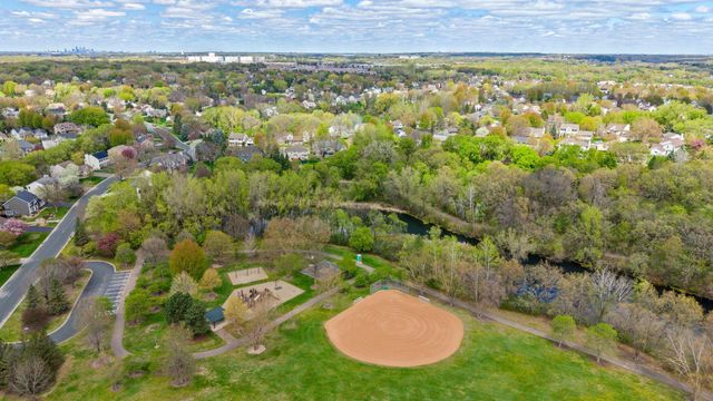 508 Severn Way, Eagan, MN 55123