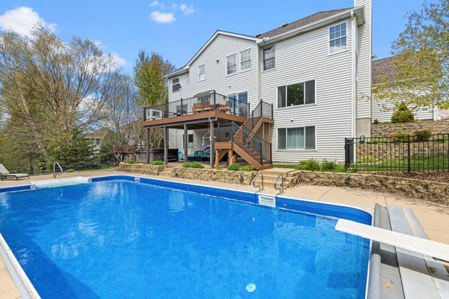 508 Severn Way, Eagan, MN 55123