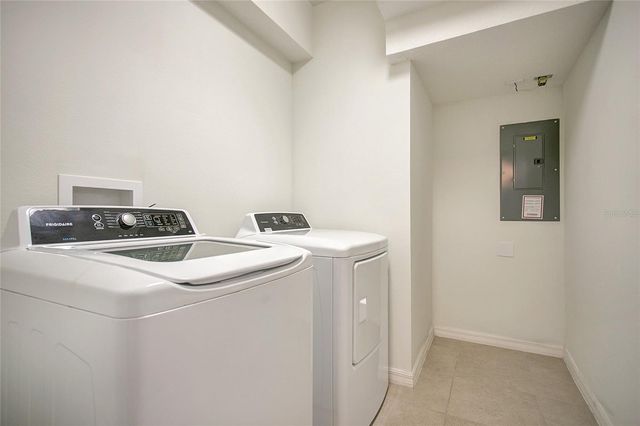 3521 SENECA CLUB LOOP 103C, Orlando, FL 32808
