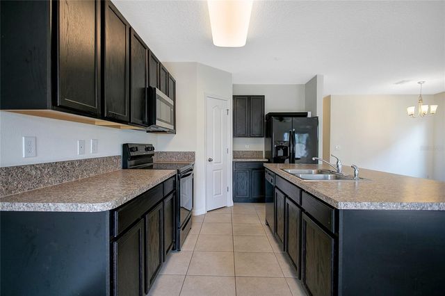 3521 SENECA CLUB LOOP 103C, Orlando, FL 32808