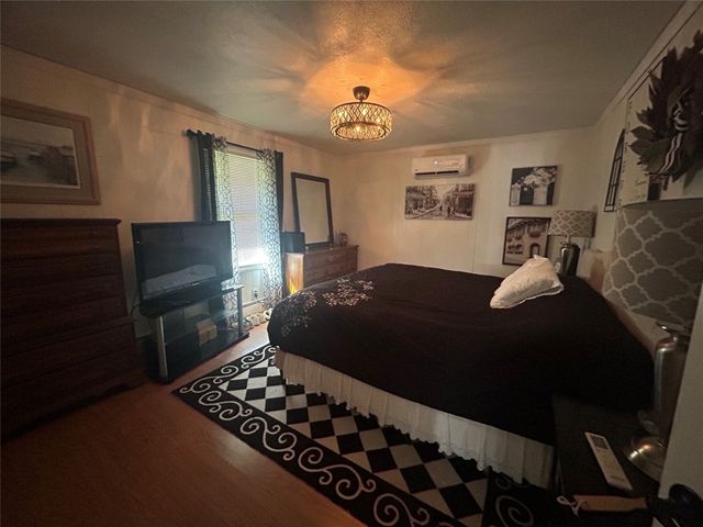 1238 HICKORY Street, Linesville, PA 16424