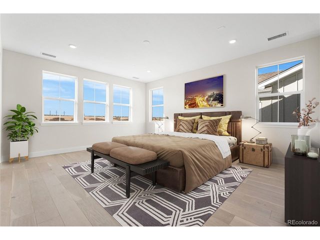 6543 Bridlespur St, Castle Pines, CO 80108