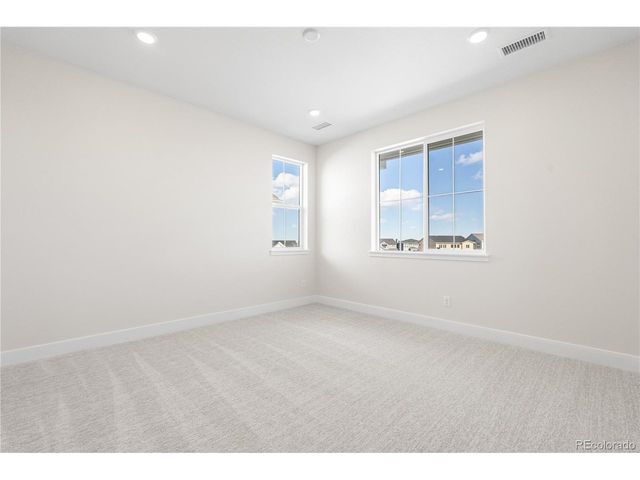 6543 Bridlespur St, Castle Pines, CO 80108