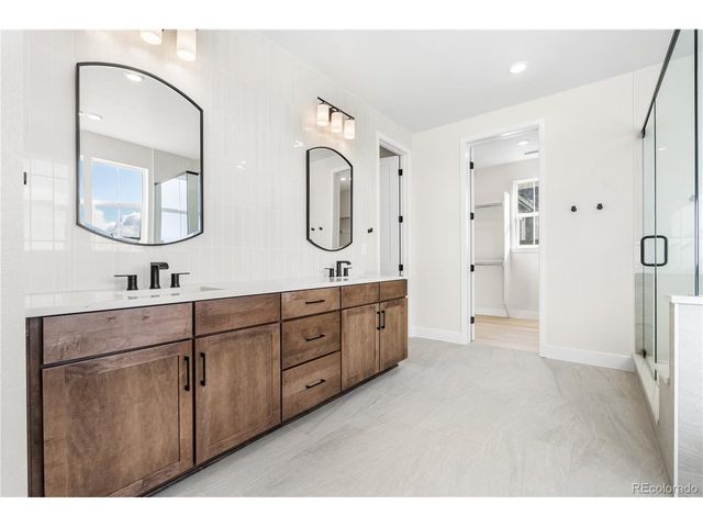 6543 Bridlespur St, Castle Pines, CO 80108