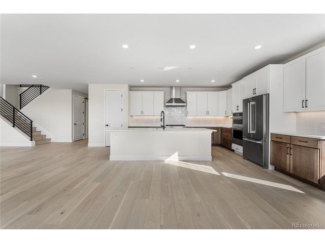 6543 Bridlespur St, Castle Pines, CO 80108