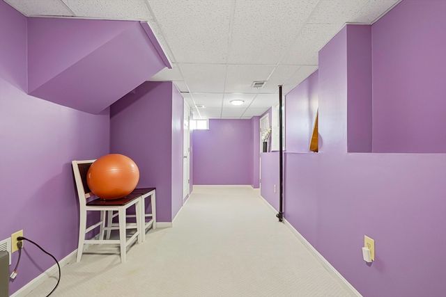13 Knowlton Cir 13, Upton, MA 01568
