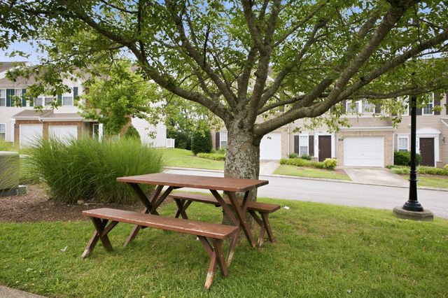 1345 Bell Rd Unit 416, Antioch, TN 37013