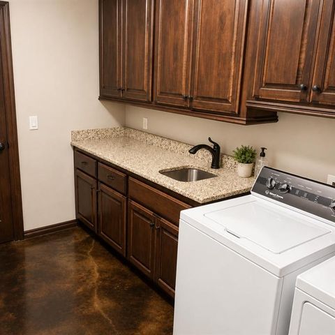2958 NW 16th Street, Newcastle, OK 73065