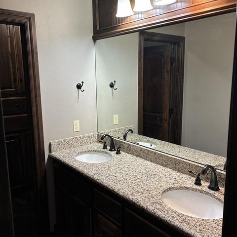 2958 NW 16th Street, Newcastle, OK 73065