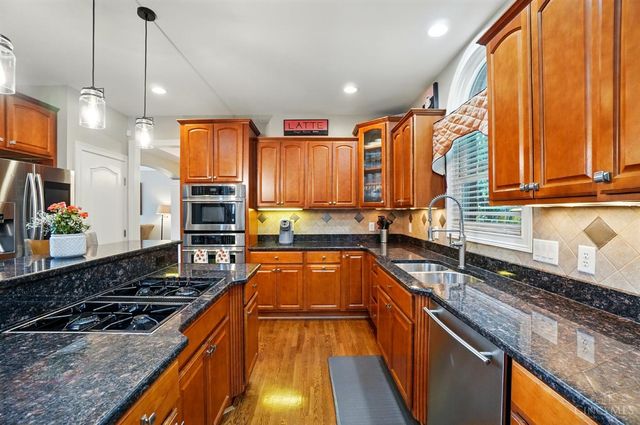 6525 Rosewood Lane, Mason, OH 45040