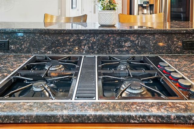 6525 Rosewood Lane, Mason, OH 45040