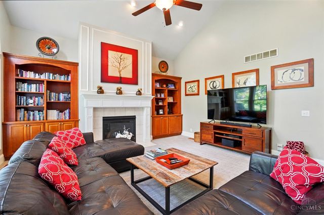 6525 Rosewood Lane, Mason, OH 45040