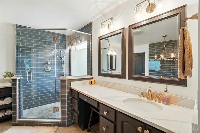 6525 Rosewood Lane, Mason, OH 45040