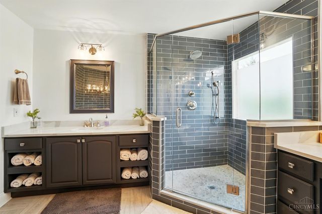 6525 Rosewood Lane, Mason, OH 45040