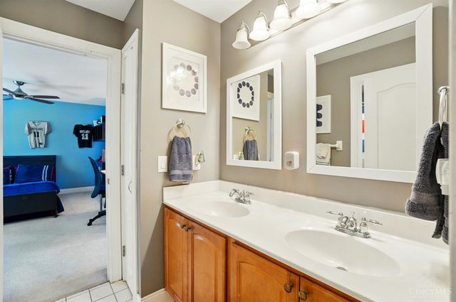 6525 Rosewood Lane, Mason, OH 45040