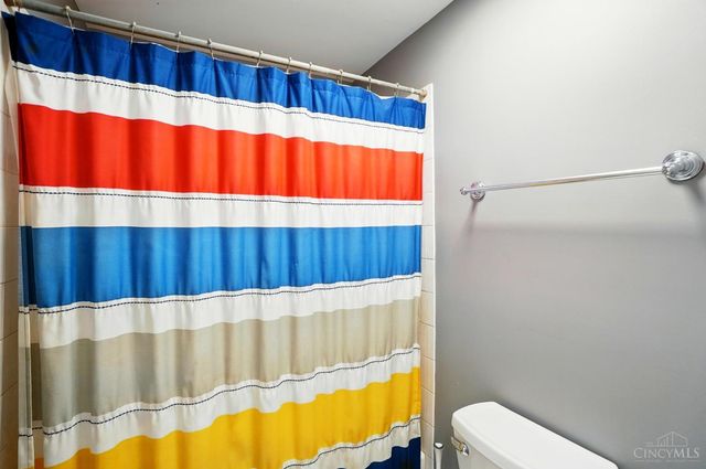 6525 Rosewood Lane, Mason, OH 45040