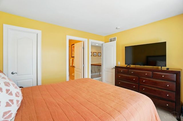 6525 Rosewood Lane, Mason, OH 45040