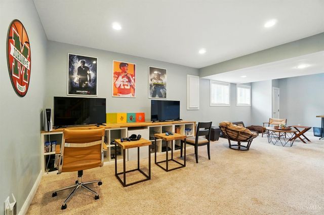 6525 Rosewood Lane, Mason, OH 45040