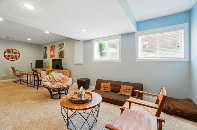 6525 Rosewood Lane, Mason, OH 45040