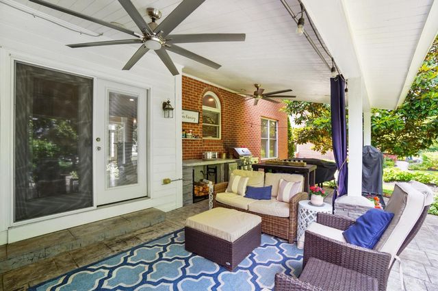 6525 Rosewood Lane, Mason, OH 45040