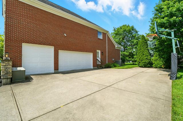 6525 Rosewood Lane, Mason, OH 45040