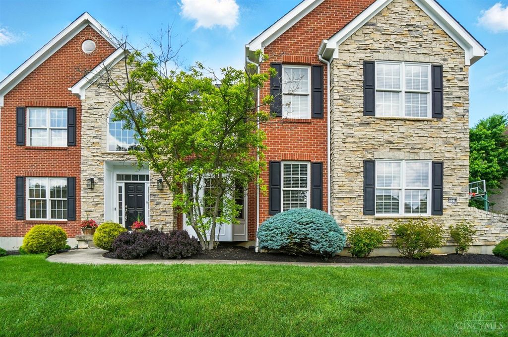 6525 Rosewood Lane, Mason, OH 45040