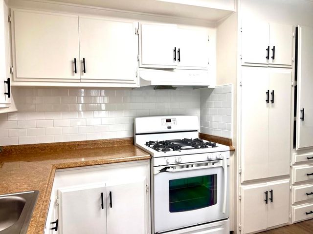 69530 Dillon Road 13a, Desert Hot Springs, CA 92241
