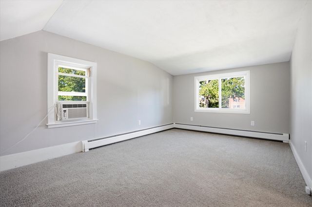 6 Pleasant St, Chelmsford, MA 01824