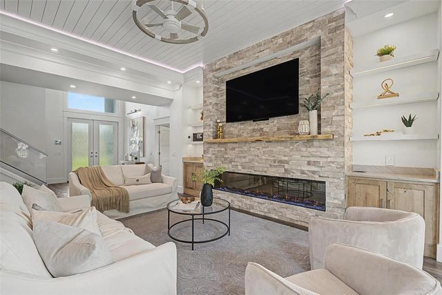3781 EXECUTIVE DRIVE, Palm Harbor, FL 34685
