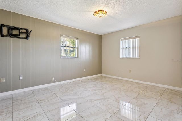 9729 WEDGEWOOD LANE, Leesburg, FL 34788